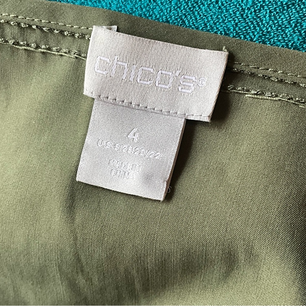 Chico’s Top - Picture 10 of 10